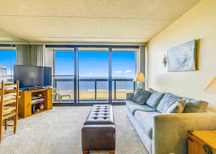 Holiday home Golden Sands 402