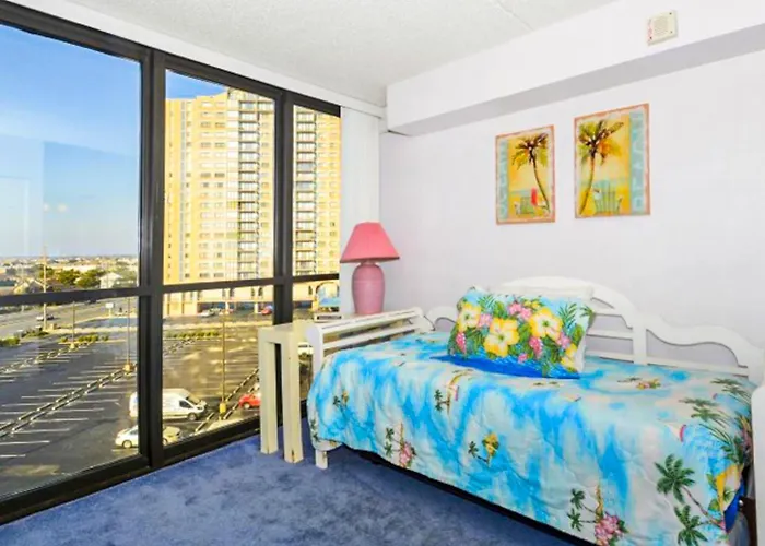 Golden Sands 402 Holiday home