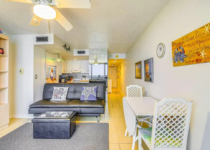 Holiday home Golden Sands 402