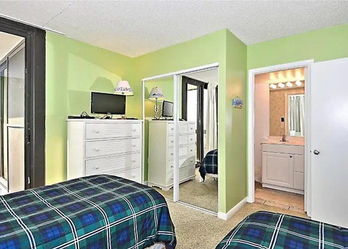 Golden Sands 402