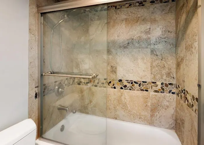 Golden Sands 402 Holiday home
